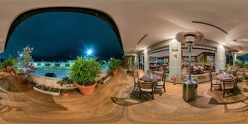 Panorama 360° de Castellammare Pasta, Pizza & Vino, Itapetininga, no Google Maps